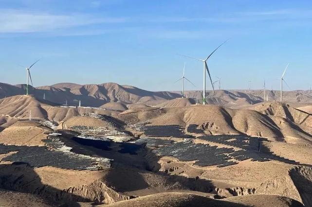 山东电建一公司揽获国内首批沙戈荒大型风光基地双标